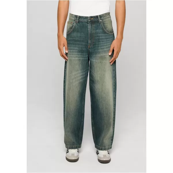  Moške hlače URBAN CLASSICS TB8055 SREDNJE MODRA UMAZANO OPRANA 