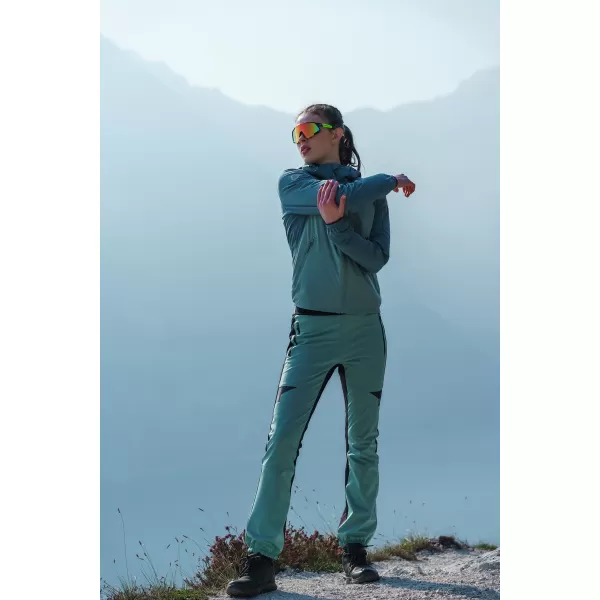  Ženske nepremočljive hlače za več športov NORDBLANC ELISA NBSPL8326 ZELENA 