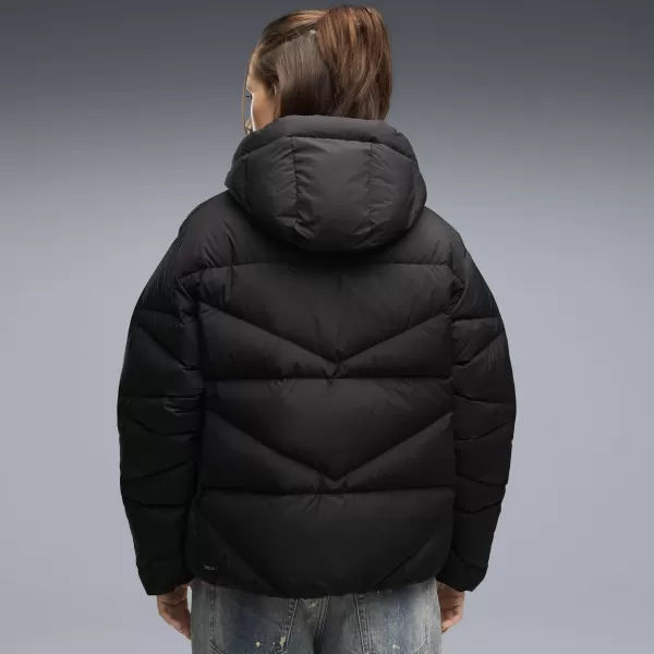  Ženski plašč PUMA HOODED DOWN PUFFER JACKET W 69458001 ČRNA PUMA 