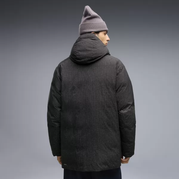  Moški plašč PUMA PROTECTIVE HOODED DOWN PARKA M 69456301 ČRNA PUMA 