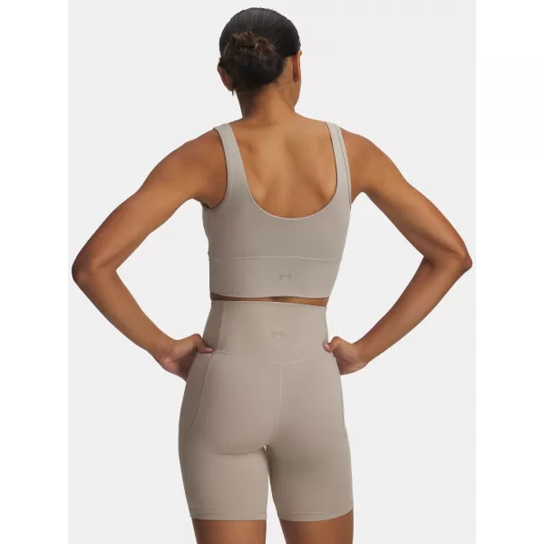  Ženski brezrokavnik UNDER ARMOUR MERIDIAN FITTED CROP TANK 1379153-203 RJAVA 