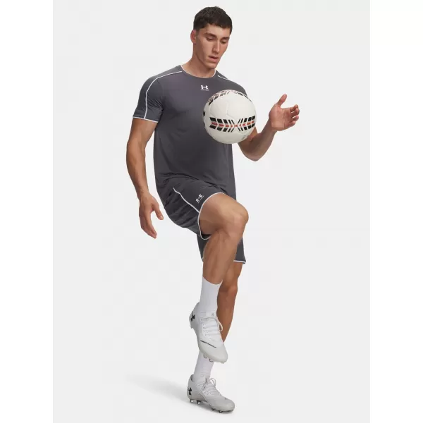  Moške kratke hlače UNDER ARMOUR M CHALLENGER TRAIN SHORT 6009896-025 SIVA 