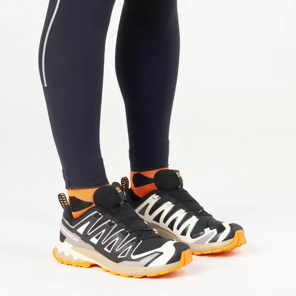  Moški čevlji SALOMON XA PRO 3D V9 GORE-TEX L47881900 ČRNI/VANILJEV LED/KURKUMA 
