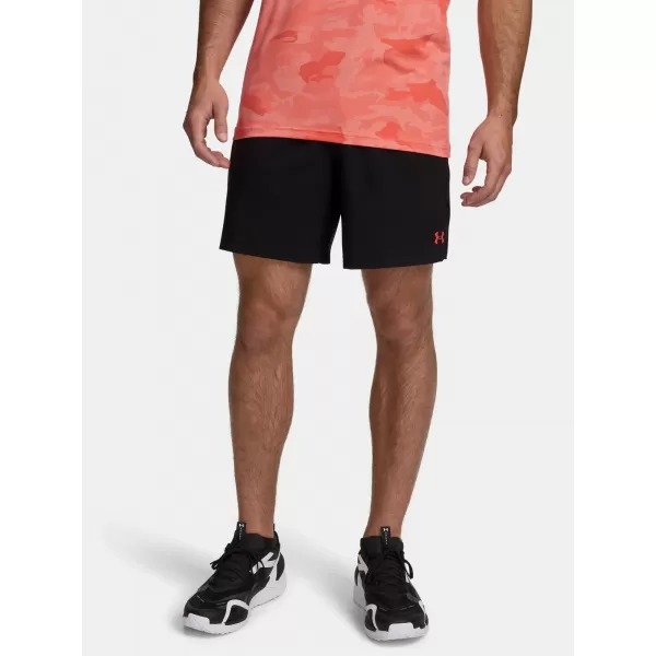  Moške kratke hlače UNDER ARMOUR UA VANISH WVEN SHORT 2.0 6IN 6009865-008 ČRNA 