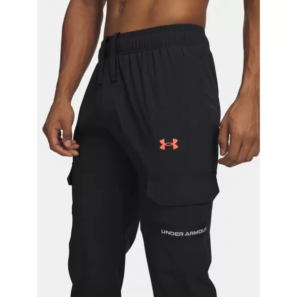  Moške športne hlače UNDER ARMOUR TECH UTILITY WOVEN PANT 6004966-003 ČRNA 