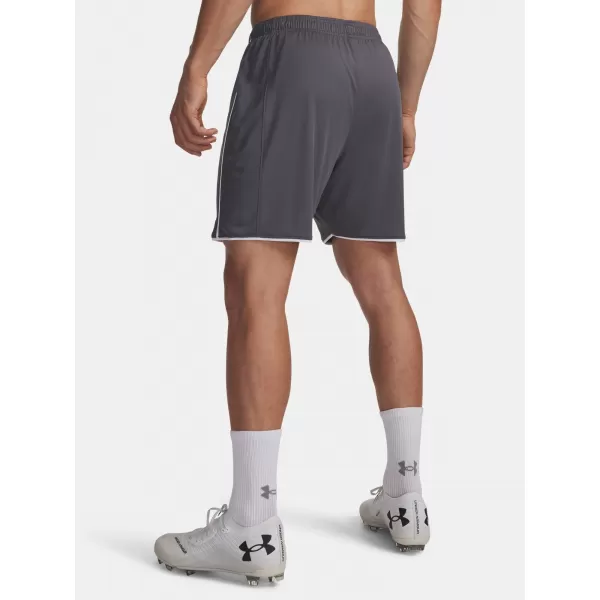  Moške kratke hlače UNDER ARMOUR M CHALLENGER TRAIN SHORT 6009896-025 SIVA 