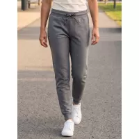 Črna