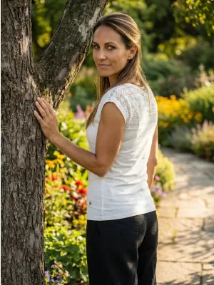 Ženska majica s kratkimi rokavi KIXMI NONIE BELA