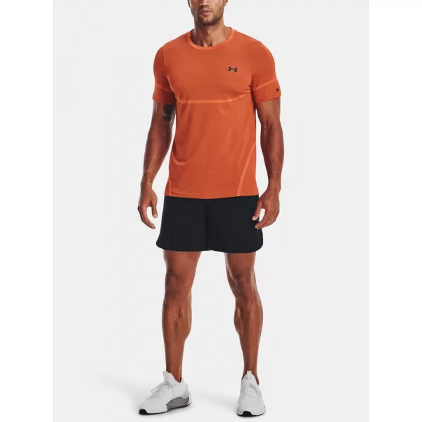  Moške kratke hlače UNDER ARMOUR UA PEAK WOVEN SHORTS 1376782-001 ČRNA 