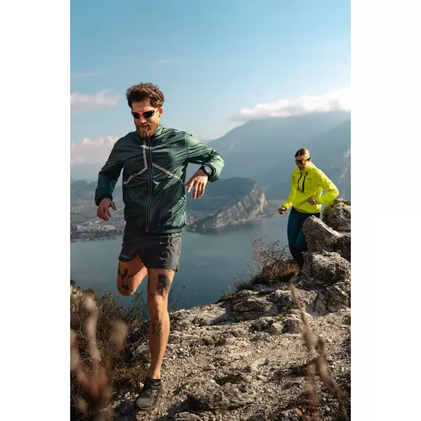  Moška športna jakna NORDBLANC REFLECTIVE NBSJM7899 TEMNO ZELENA 