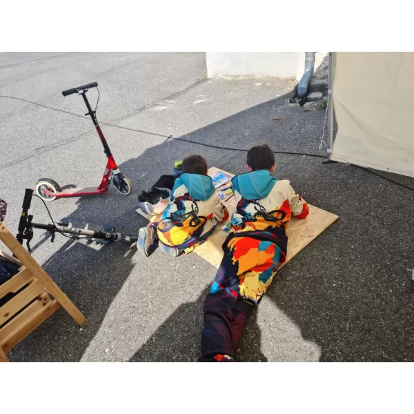 Otroške softhell hlače WAMU MOUNTAIN BIKE TMAVÁ BOLJ OBARVANO 