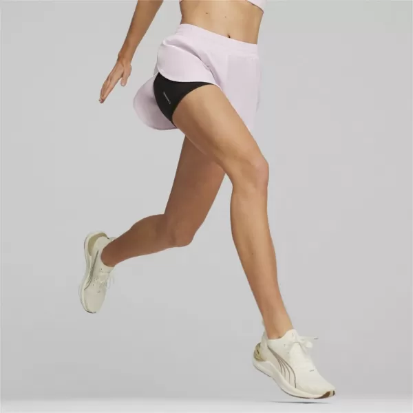  Ženske kratke hlače PUMA RUN FAV WOVEN 2IN1 SHORT W 523181-60 ČRNA 