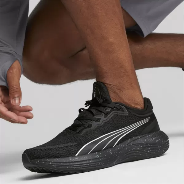  Ženski čevlji PUMA SCEND PRO 378776-07 ČRNA 