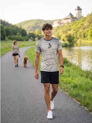 Moška premium funkcionalna majica s kratkimi rokavi ALTISPORT VOJ/ALM031TR01 ČRNA/RJAVA