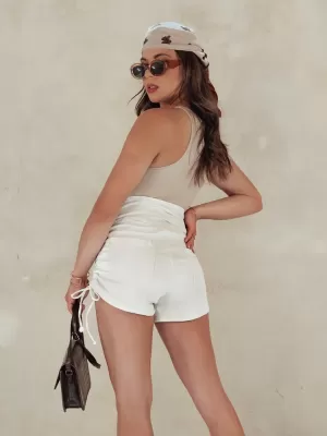 Kratke hlače DSTREET STYLE SHORTS SY0394 BEŽ