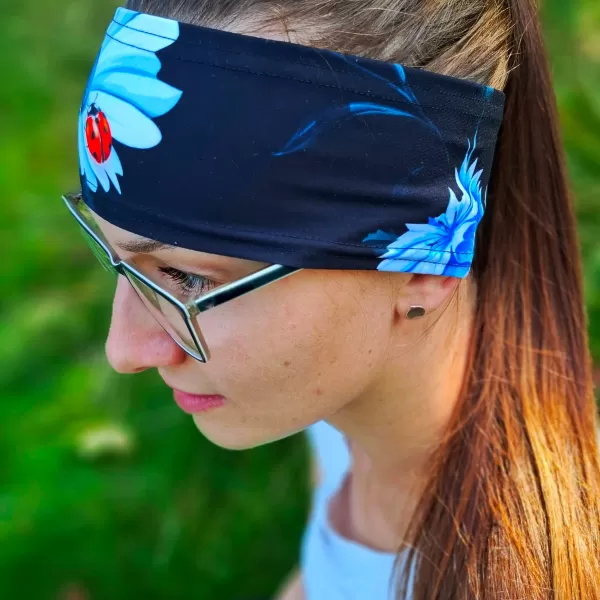  Otroški športni trak za glavo WAMU LUČNÍ KYTKY ČRNA 