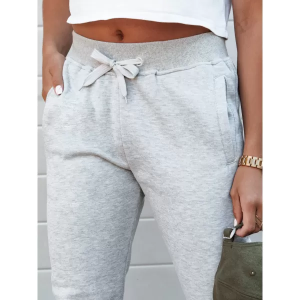  Dame DSTREET FITS SVETLO SIVA 