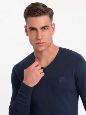 Moški pulover OMBRE OM-SWBS-0107 MORNARSKO MODRO