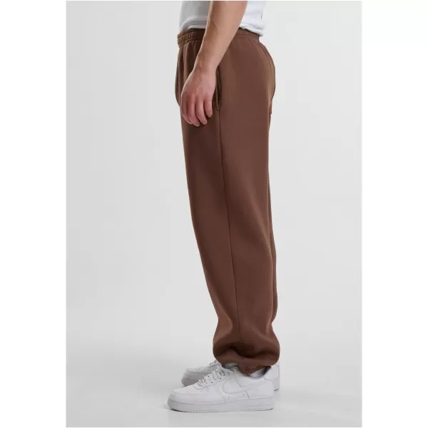  Moške trenirke URBAN CLASSICS TB6749 ČOKOLADNO RJAVA 