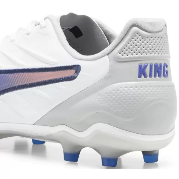  Škornji PUMA KING PRO FG/AG 107862_02 PUMA WHITE/BLUEMAZING 