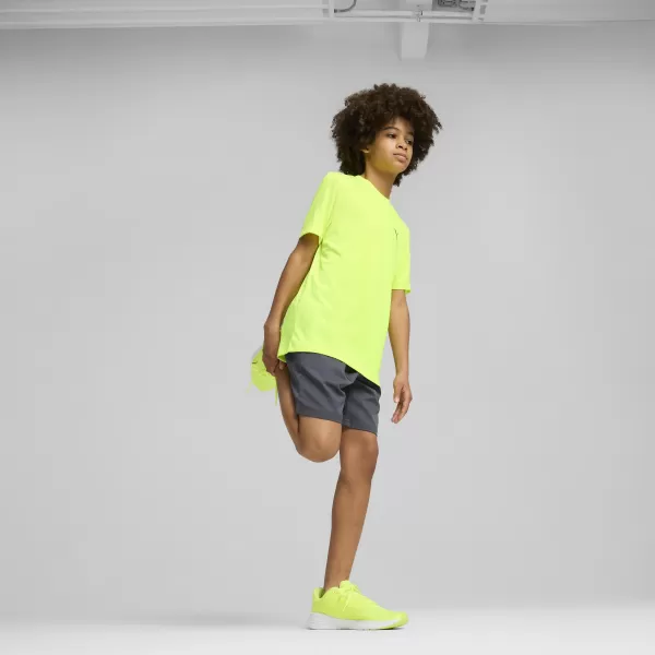  Kratke hlače PUMA TAD ESS WOVEN SHORTS 526539_69 GALAKTIČNA SIVA 