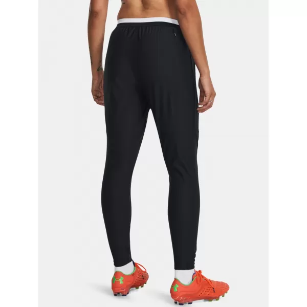  Ženske športne hlače UNDER ARMOUR WS CHALLENGER PRO PANT 1380509-001 ČRNA 