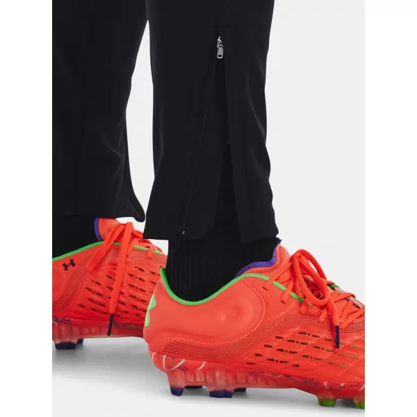  Ženske športne hlače UNDER ARMOUR WS CH. PIQUE PANT 1379599-001 ČRNA 