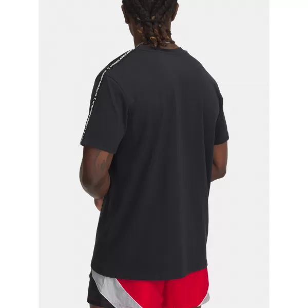  Moška majica s kratkimi rokavi UNDER ARMOUR ICON HWT TEE TAPING 1390300-001 ČRNA 