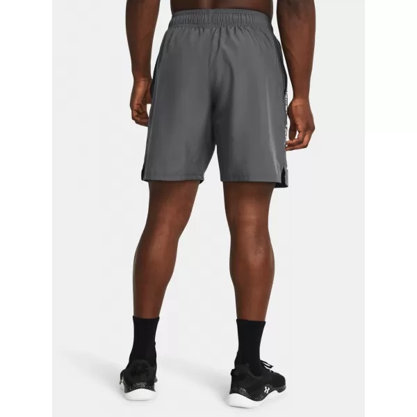  Moške kratke hlače UNDER ARMOUR WOVEN WDMK SHORTS 1383356-025 SIVA 