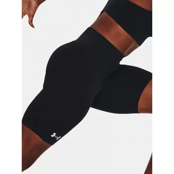  Ženske kratke hlače UNDER ARMOUR TRAIN SEAMLESS SHORT 1379151-001 ČRNA 