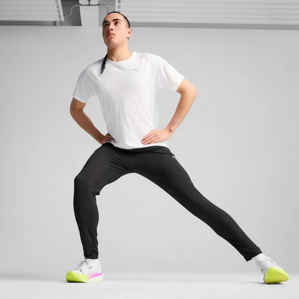  Hlače PUMA M RUN VELOCITY TAPERED PANT 526775-01 ČRN 
