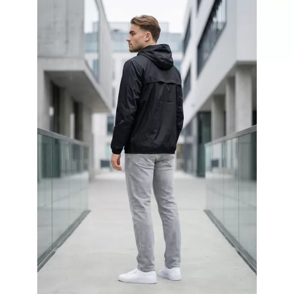  Moška vetrovka PUMA ESS REGULAR WINDBREAKER 684625-01 ČRNA 