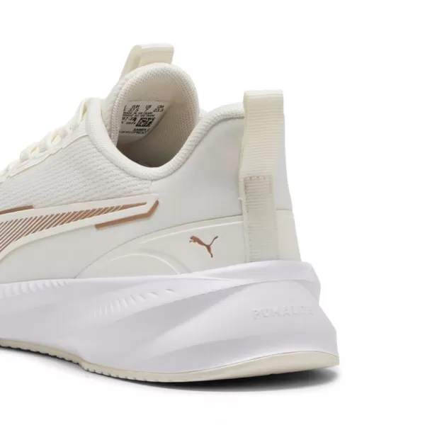 Škornji PUMA FLYER LITE 3 310797-24 BELA 
