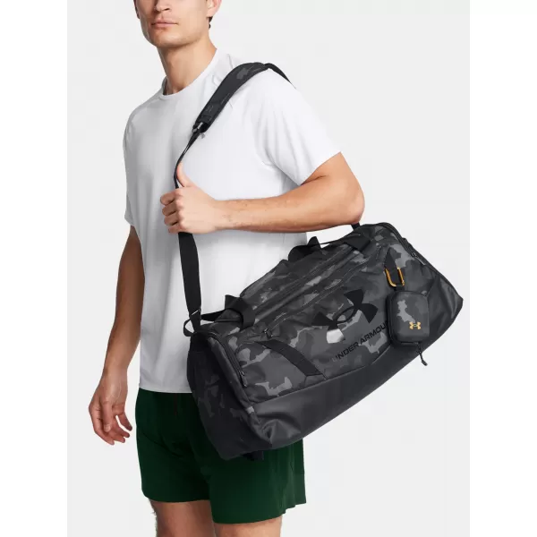  Torba UNDER ARMOUR UNDENIABLE 5.0 DUFFLE SM 1369222-007 ČRNA 
