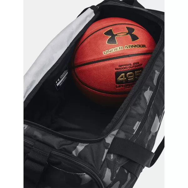 Torba UNDER ARMOUR UNDENIABLE 5.0 DUFFLE SM 1369222-007 ČRNA 