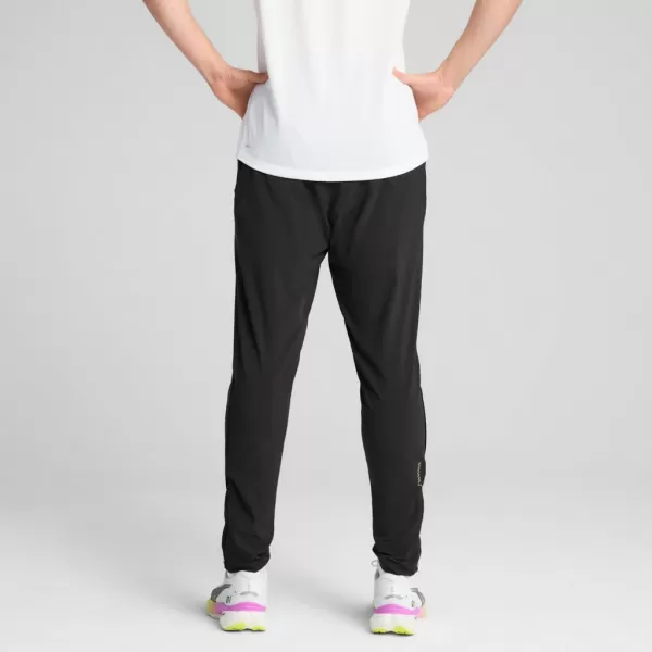  Hlače PUMA M RUN VELOCITY TAPERED PANT 526775-01 ČRN 