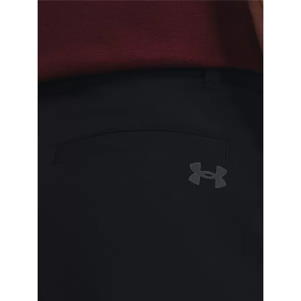 Moške hlače UNDER ARMOUR TECH TAPERED PANT 1374606-001 ČRNA 