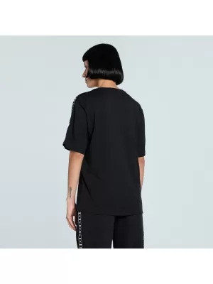 Srajca PUMA ESS TAPE RELAXED TEE 685009-01 ČRN