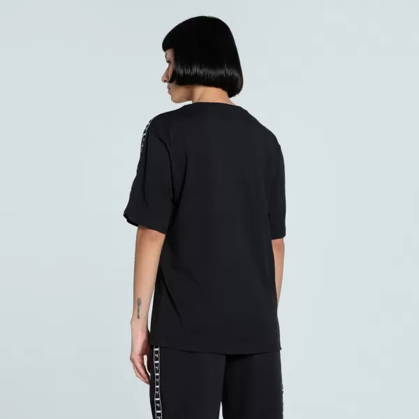  Srajca PUMA ESS TAPE RELAXED TEE 685009-01 ČRN 