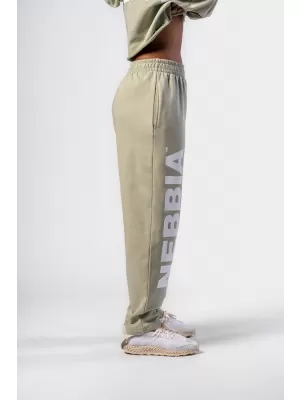 Ohlapne baggy trenirke BOYFRIEND STYLE 432 SVETLO ZELENA Nebbia
