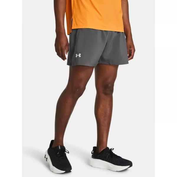  Moške kratke hlače UNDER ARMOUR LAUNCH 5'' SHORTS 1382617-025 SIVA 