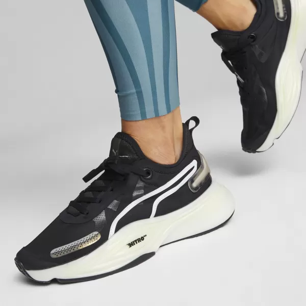  Dame PUMA PWR NITRO SQD WNS 378688_01 PUMA ČRNA/PUMA BELA 