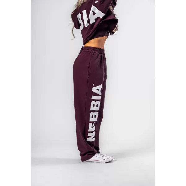 Ohlapne baggy trenirke BOYFRIEND STYLE 432 TEMNO RDEČA Nebbia 